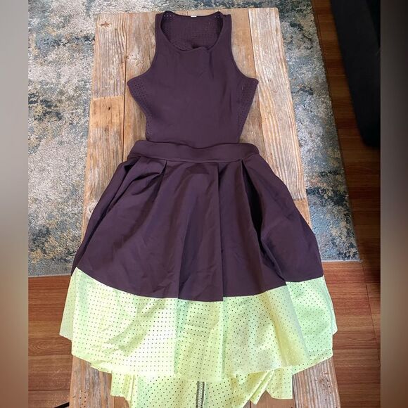 Lululemon Away Dress Black Cherry GUC Hard to Find - Picture 4 of 10